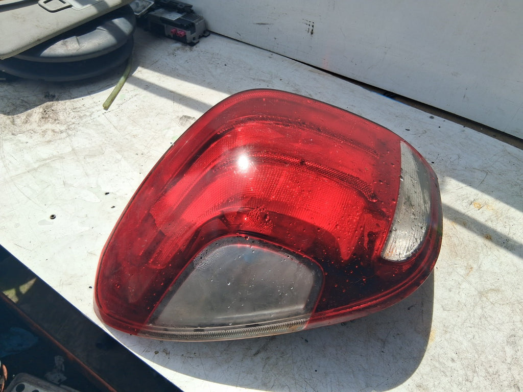 2018 PEUGEOT 108 NSR PASSENGER SIDE REAR LEFT TAIL LIGHT 815600H142