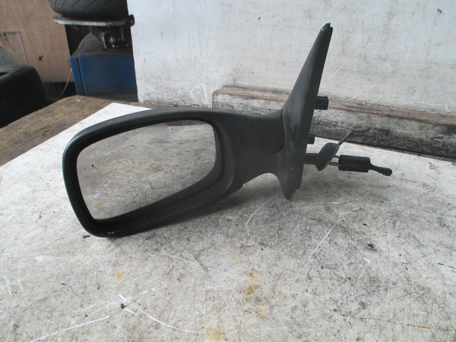 PEUGEOT 306 2003 NSF PASSENGER SIDE FRONT MANUAL WING MIRROR