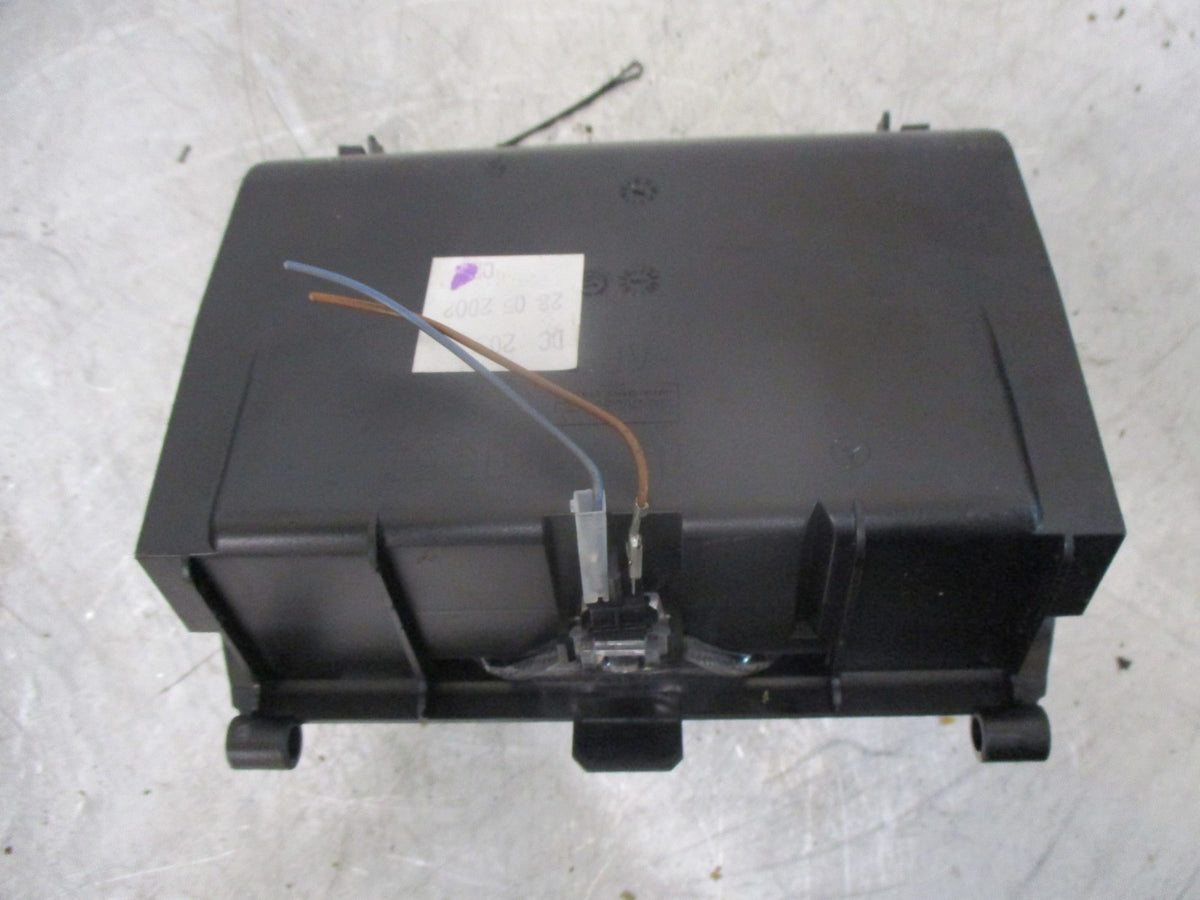 2007 MERCEDES C CLASS W203 COUPE SALOON CENTRE CONSOLE FRONT ASHTRAY A2036800852
