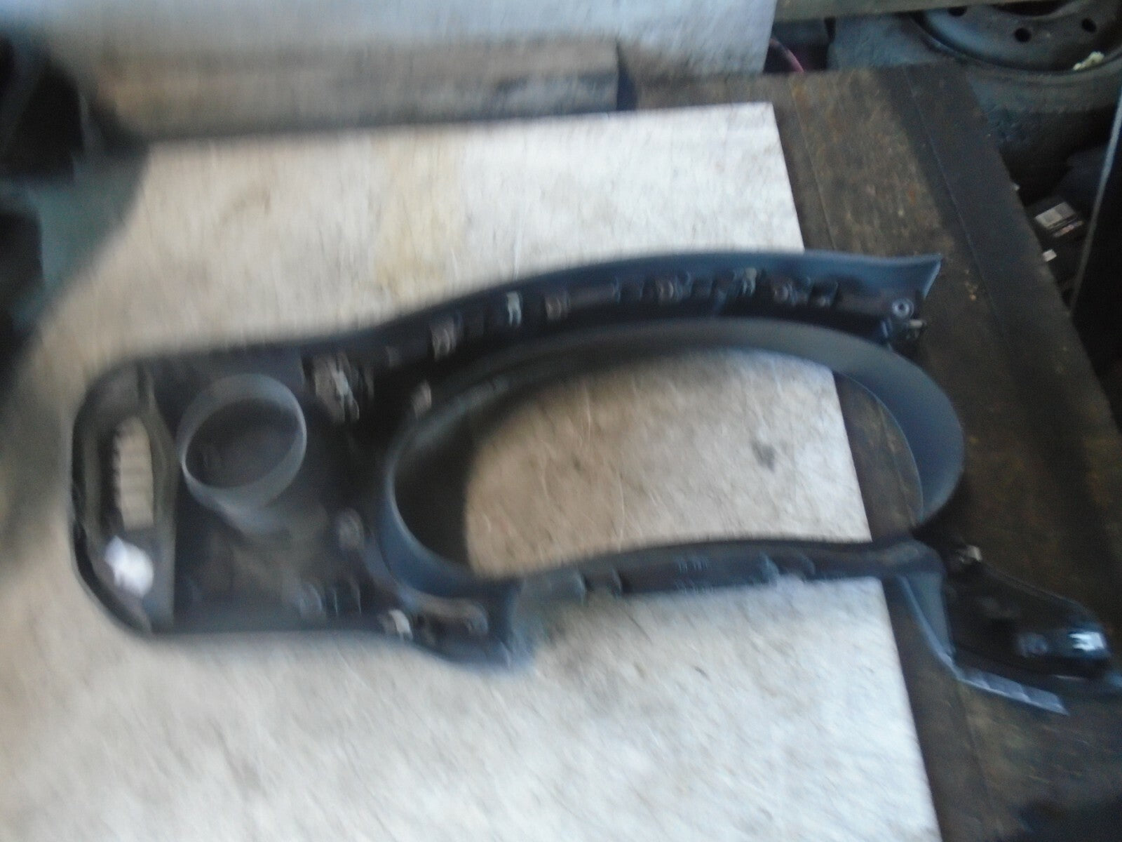 PEUGEOT PARTNER 2014 OSF FRONT DRIVER SIDE AIR VENT SURROUND TRIM