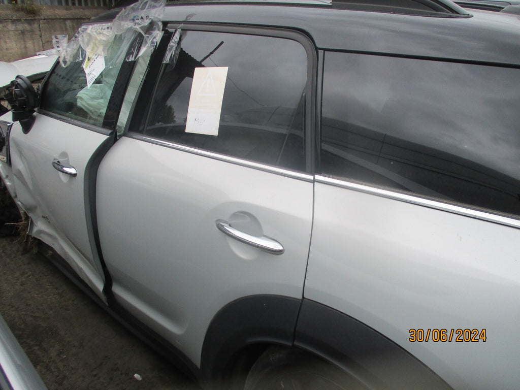 BMW MINI COUNTRYMAN F60 2021 NSR PASSENGER SIDE REAR BARE DOOR WHITE SILVER A62