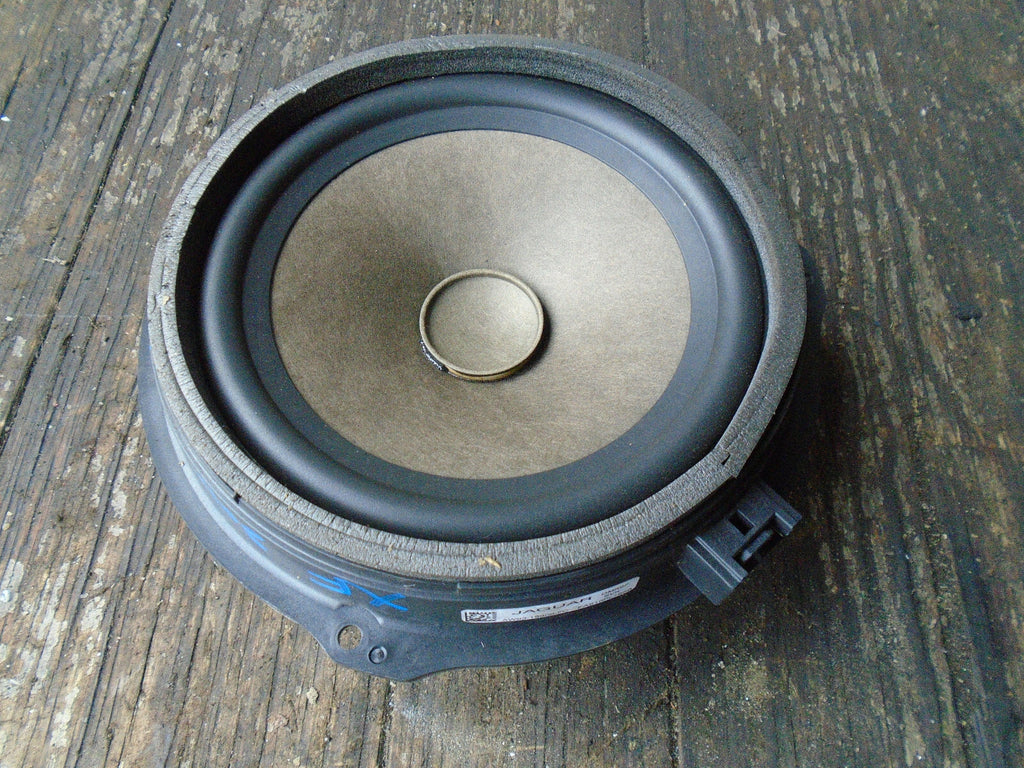 JAGUAR XF FACELIFT 2013 NSR PASSENGER SIDE REAR DOOR SPEAKER AW9318808FC