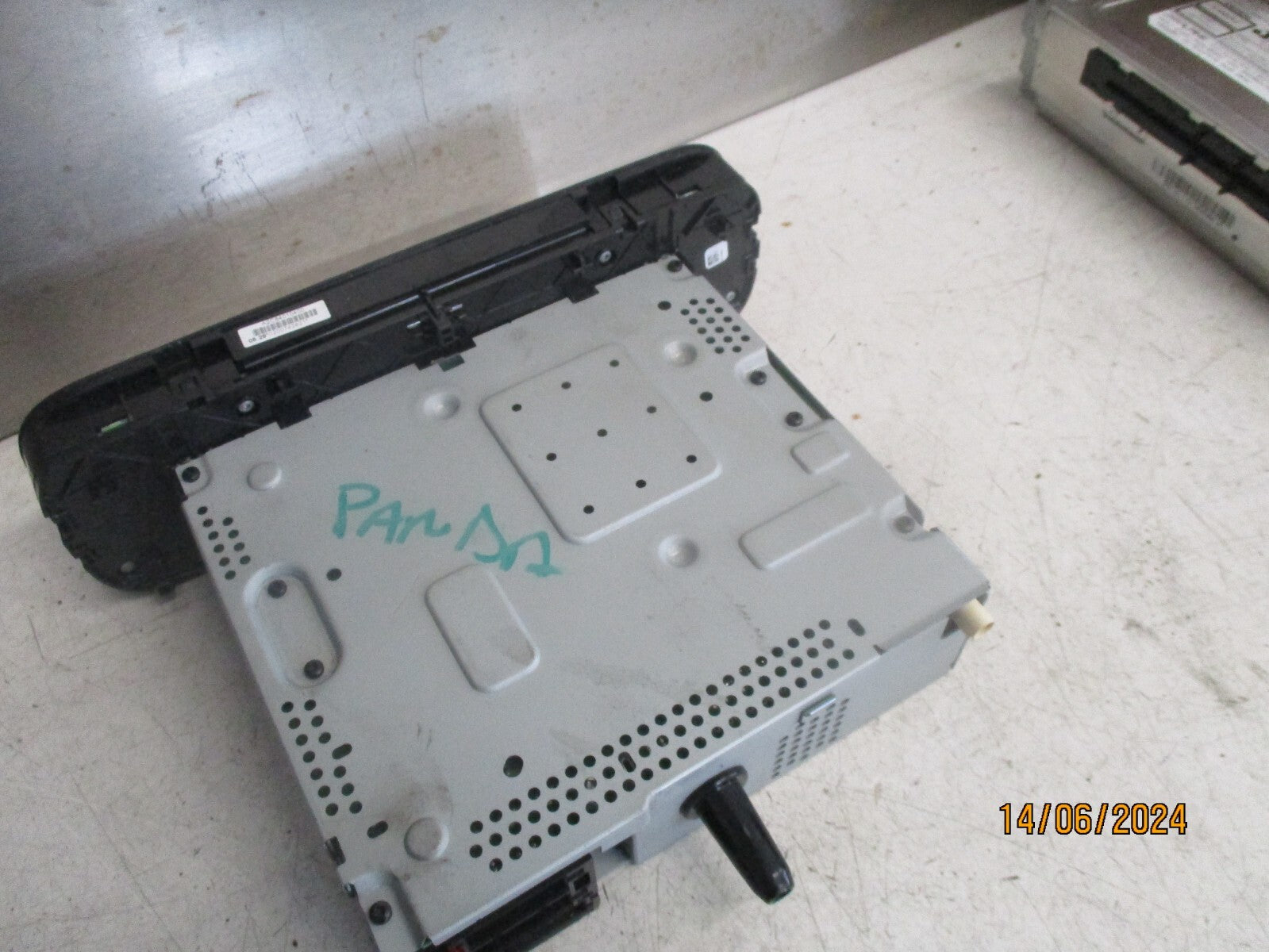 FIAT PANDA MK3 2018 RADIO CD PLAYER STEREO HEAD UNIT 07356760360