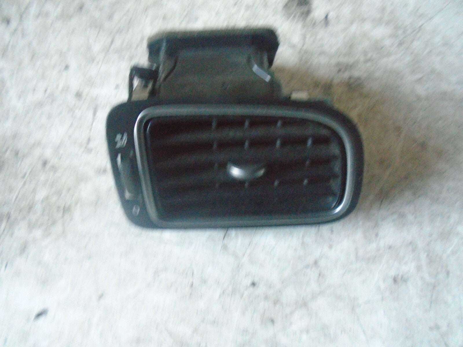 VOLKSWAGEN POLO 2014 MK5 6R OSF FRONT DRIVER SIDE DASHBOARD AIR VENT 6RF8197074
