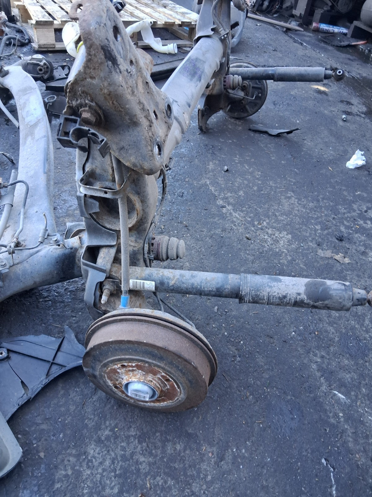 2012 PEUGEOT 208 COMPLETE REAR AXLE DISC TYPE