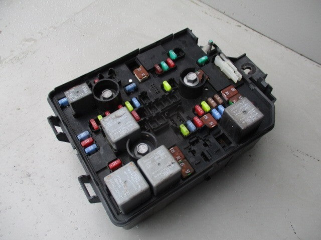 VAUXHALL VIVA 2016 1.0 PETROL FUSE BOX MODULE 13451890