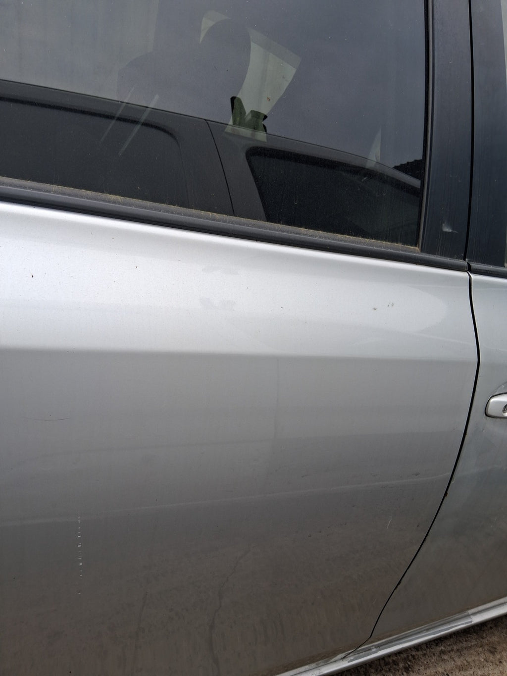 2018 TOYOTA PRIUS V PLUS XW40 OSR DRIVER SIDE REAR RIGHT BARE DOOR SILVER