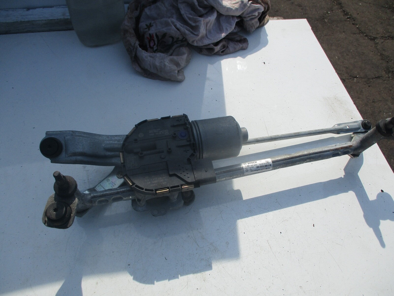 VW VOLKSWAGEN GOLF 2017 MK7 FRONT WIPER MOTOR MECHANISM AND LINKAGE 5G2955119A