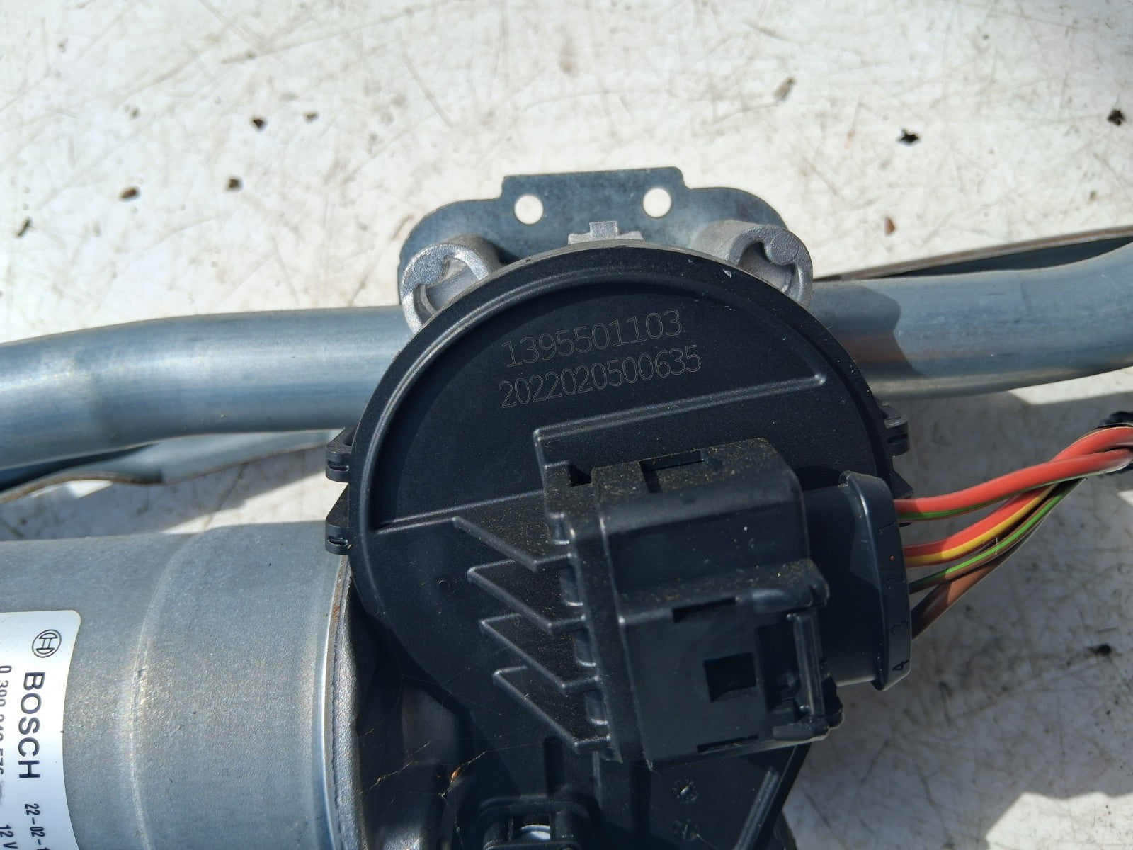 2024 BMW 2 SERIES FRONT WIPER MOTOR MECHANISM AND LINKAGE 3397022050