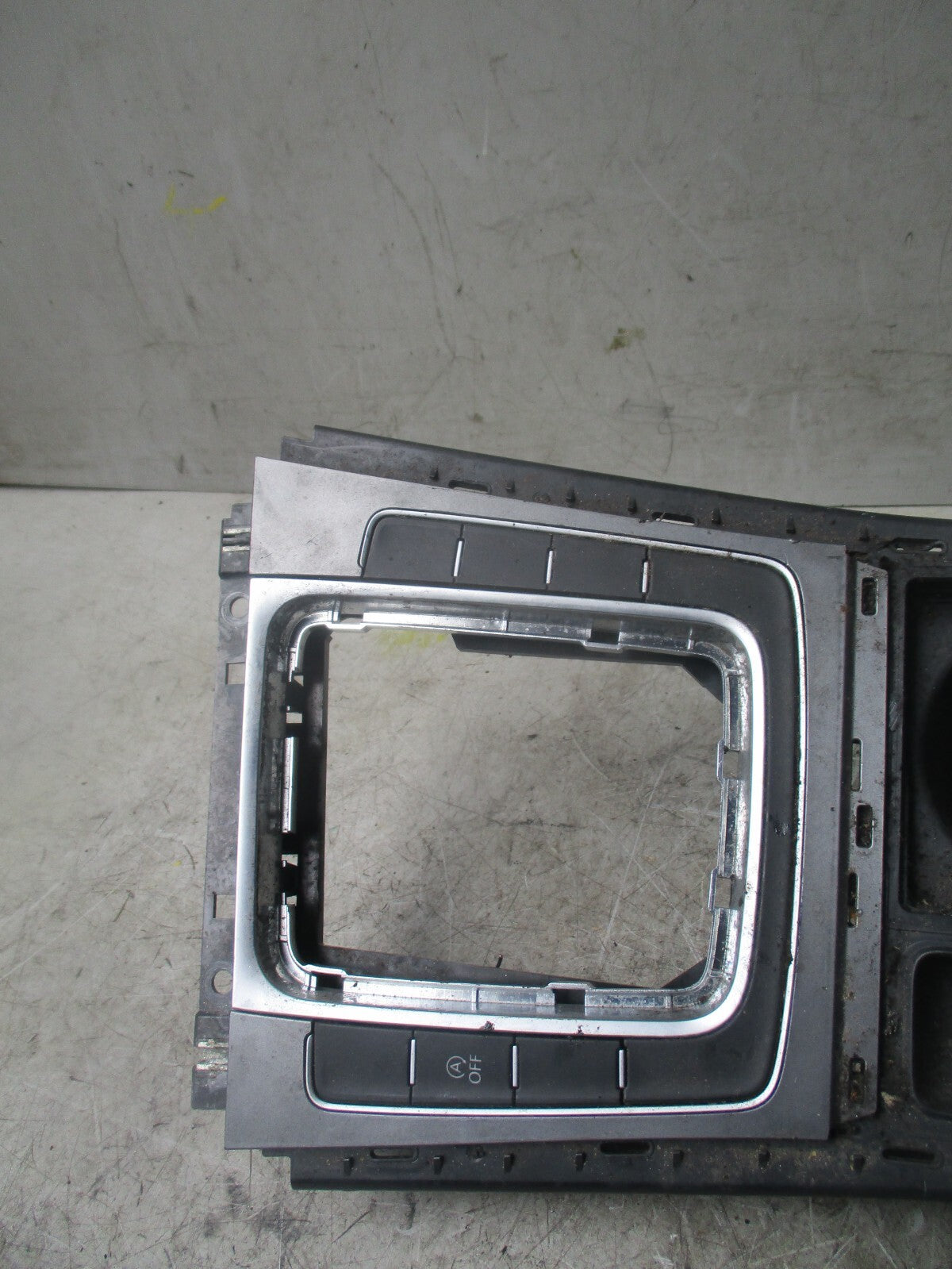 2016 VOLKSWAGEN GOLF MK7 CENTRAL DASHBOARD CONSOLE FACIAL TRIM 5G2864263