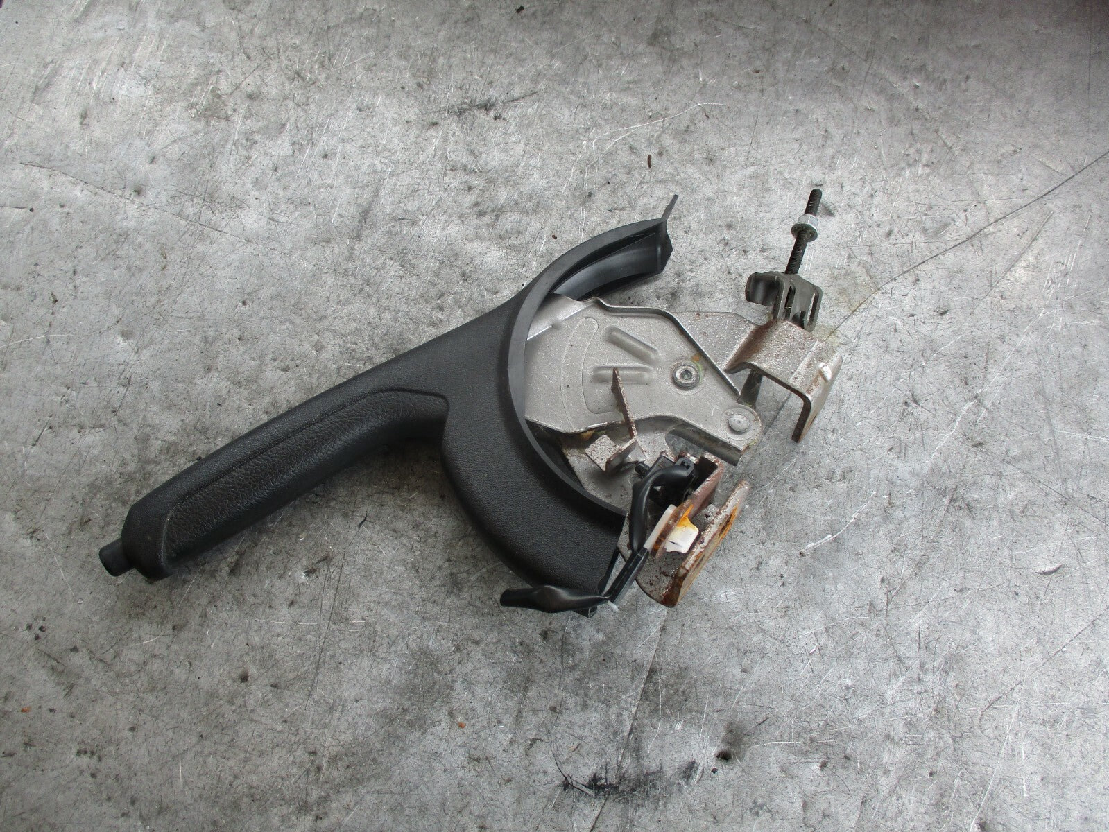PEUGEOT 108 HANDBRAKE LEVER