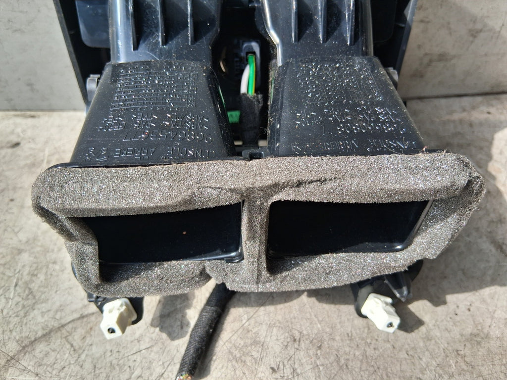 2019 PEUGEOT 5008 MK2 FRONT DASHBOARD CENTRE AIR VENT