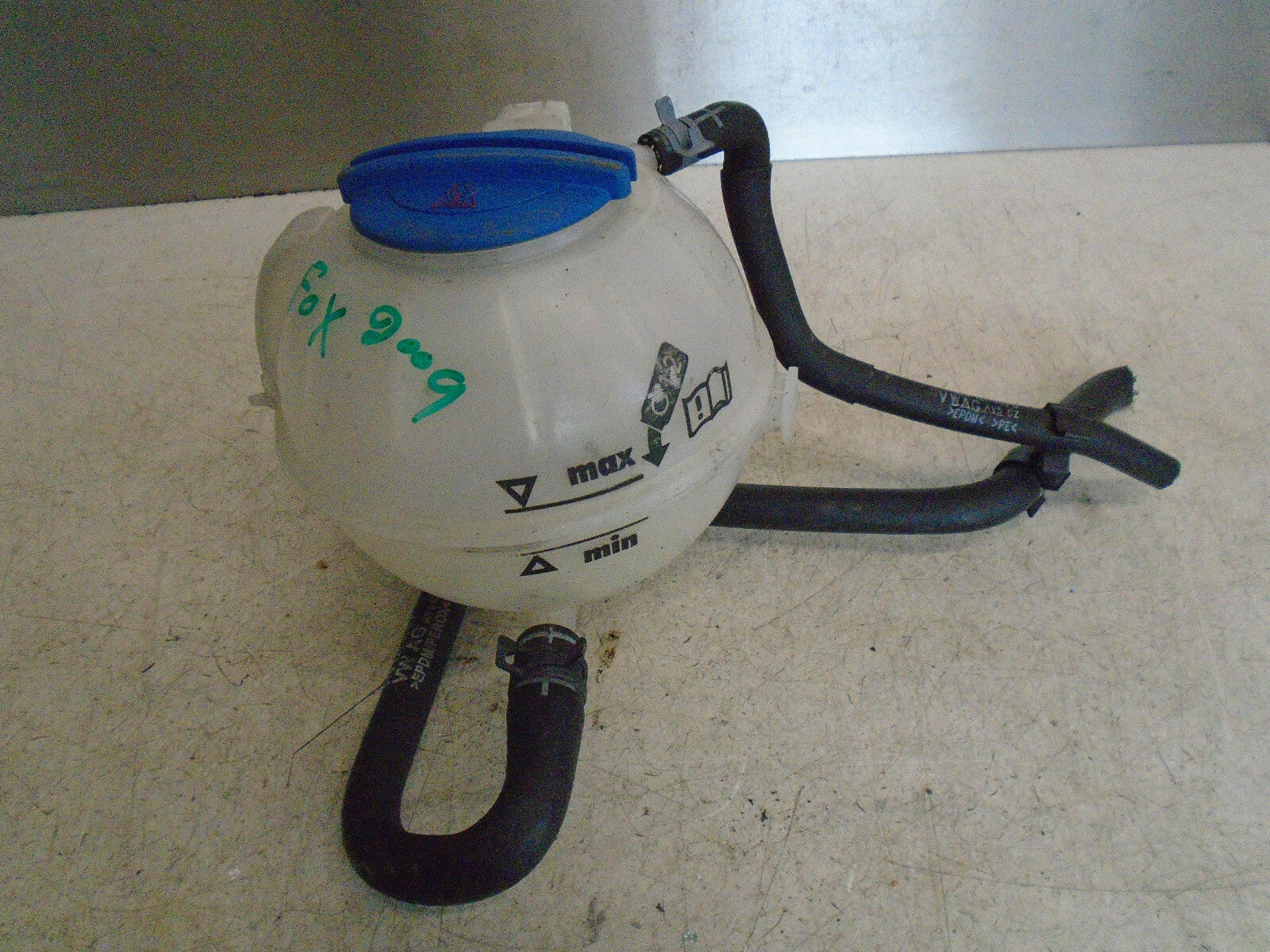 VW VOLKSWAGEN FOX 2007 RADIATOR COOLANT EXPANSION TANK 6Q0121407B