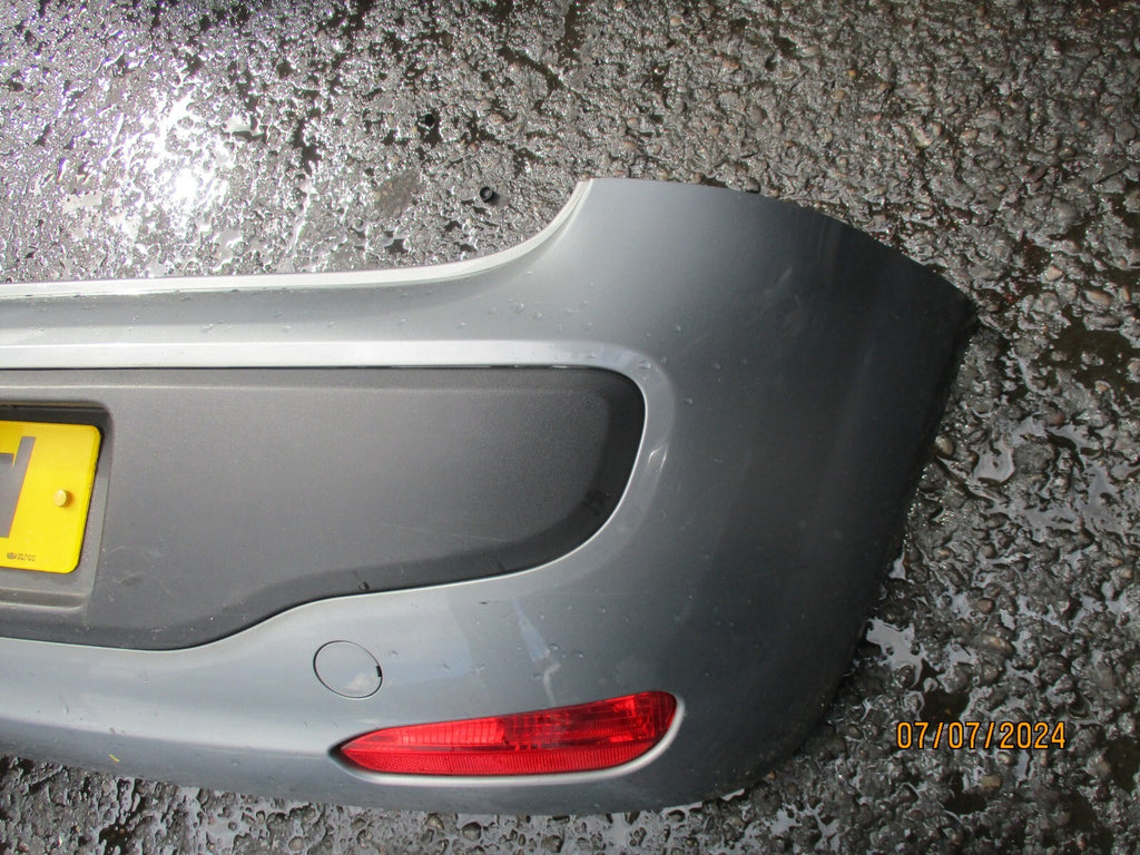 2010 FIAT GRANDE PUNTO EVO 5 DOOR HATCHBACK COMPLETE REAR BUMPER GREY 595