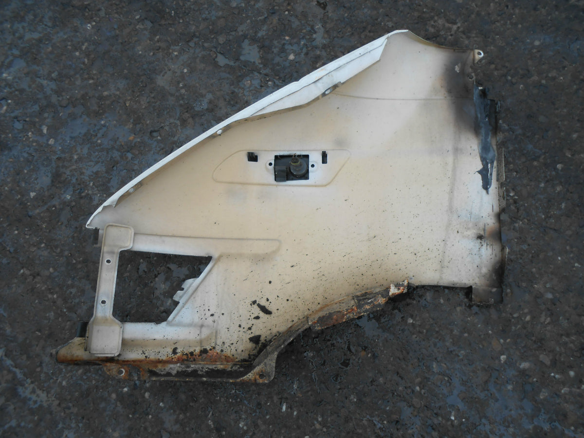 IVECO DAILY 2003 SWB OSF DRIVER SIDE FRONT WING BODY PANEL WHITE