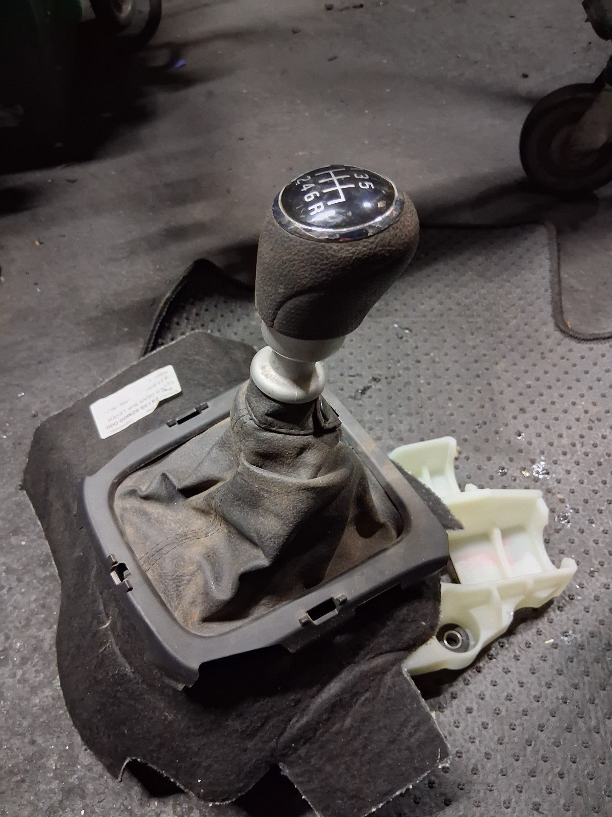 2022 SUZUKI VITARA MK4 MANUAL GEAR STICK GEAR SHIFTER GEAR LEVER 2813962M00000