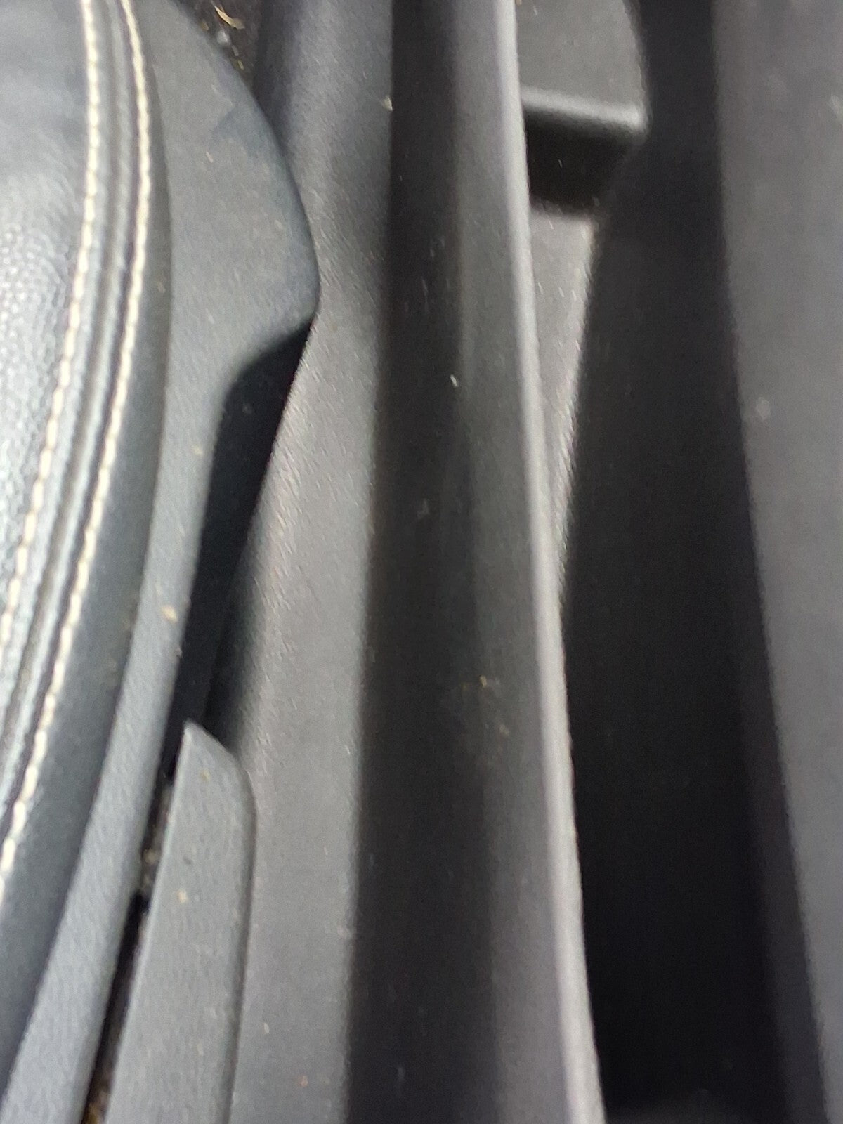 2021 MG 3 MK2 EXCLUSIVE OS DRIVER SIDE FRONT HALF LEATHER COMPLETE SEAT