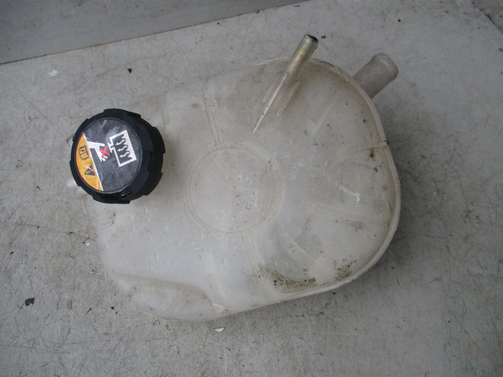 KIA CEED MK3 2019 COOLANT TANK OVERFLOW EXPANSION TANK RESERVOIR