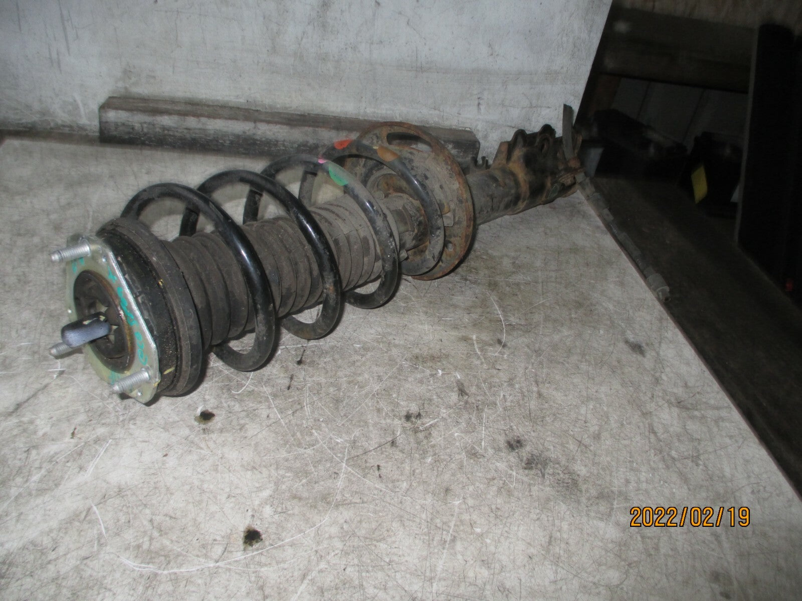 FORD ECOSPORT 2017 NSF PASSENGER SIDE FRONT STRUT SHOCK ABSORBER FN1C18K001BB