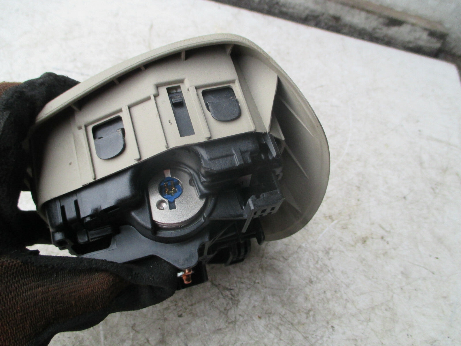 RENAULT SCENIC MK3 2012 DRIVER STEERING WHEEL SAFETY BAG 985705473R