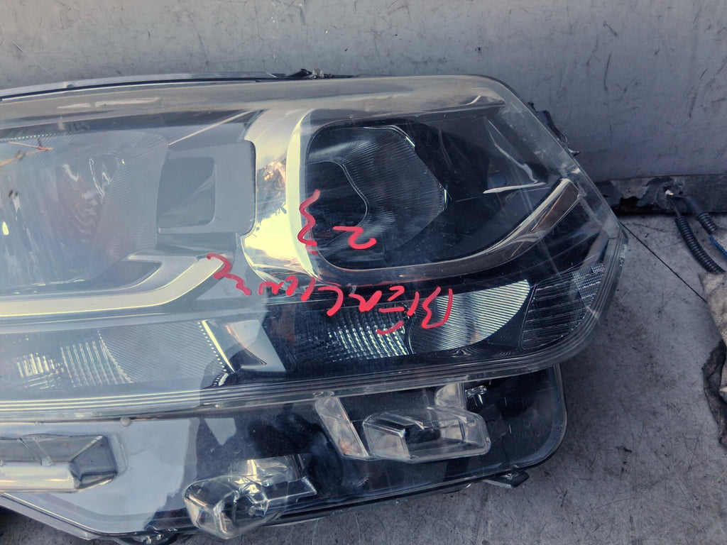 2023 CITROEN BERLINGO MK3 OSF DRIVER SIDE FRONT HEADLIGHT DAMAGED 9816824080