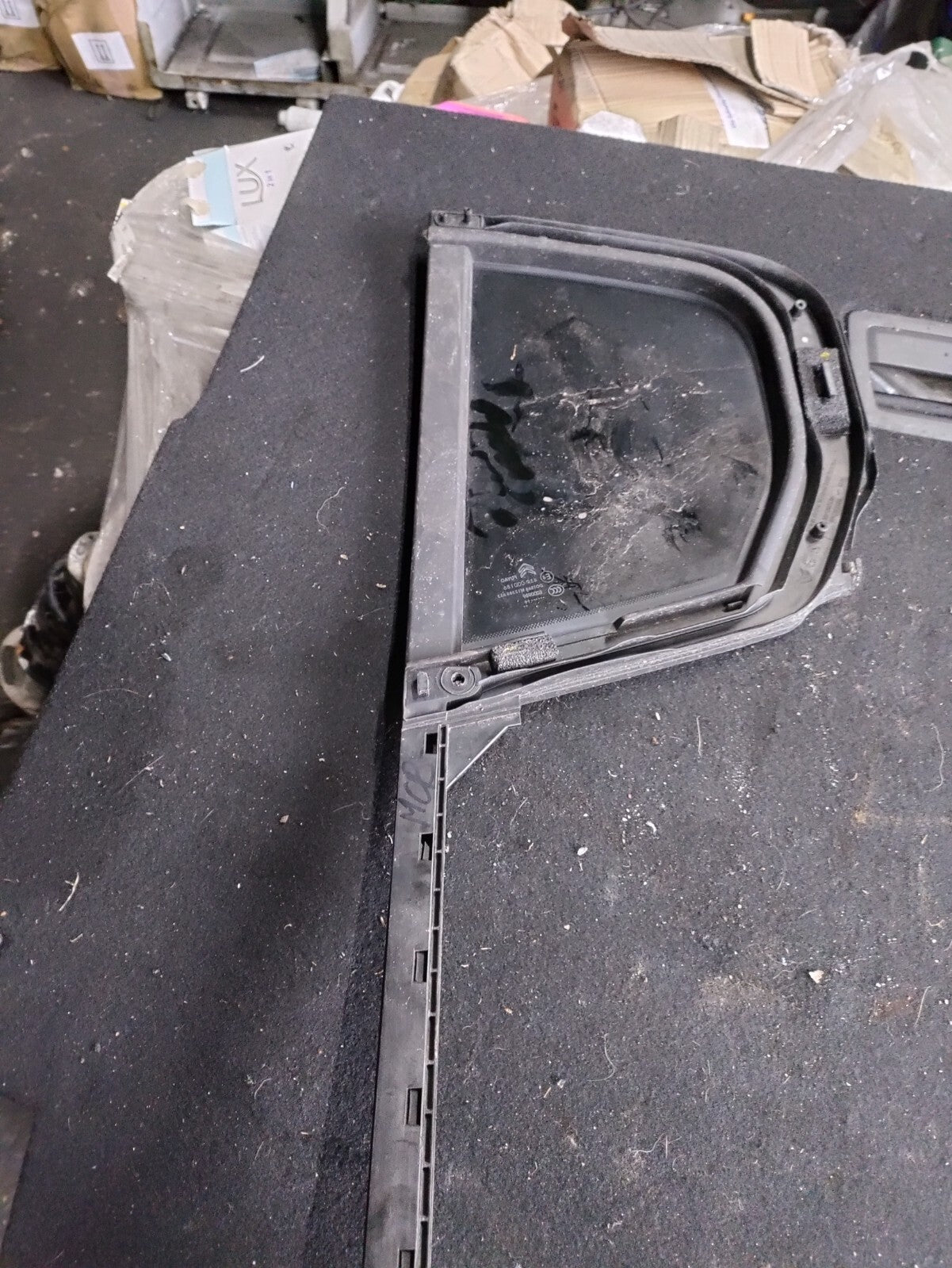 CITROEN C5 AIRCROSS 2020 OSR DRIVER SIDE REAR QUARTER GLASS