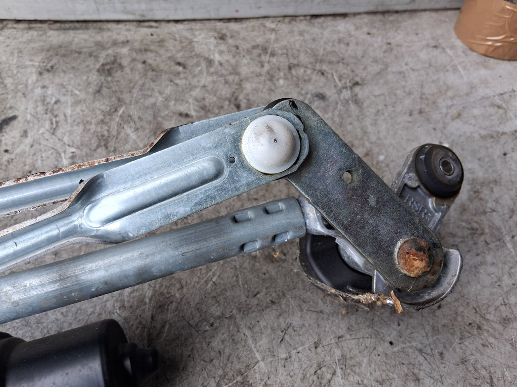 2020 NISSAN QASHQAI J11 MK2 FRONT WINDSCREEN WINDOW MOTOR & LINKAGES