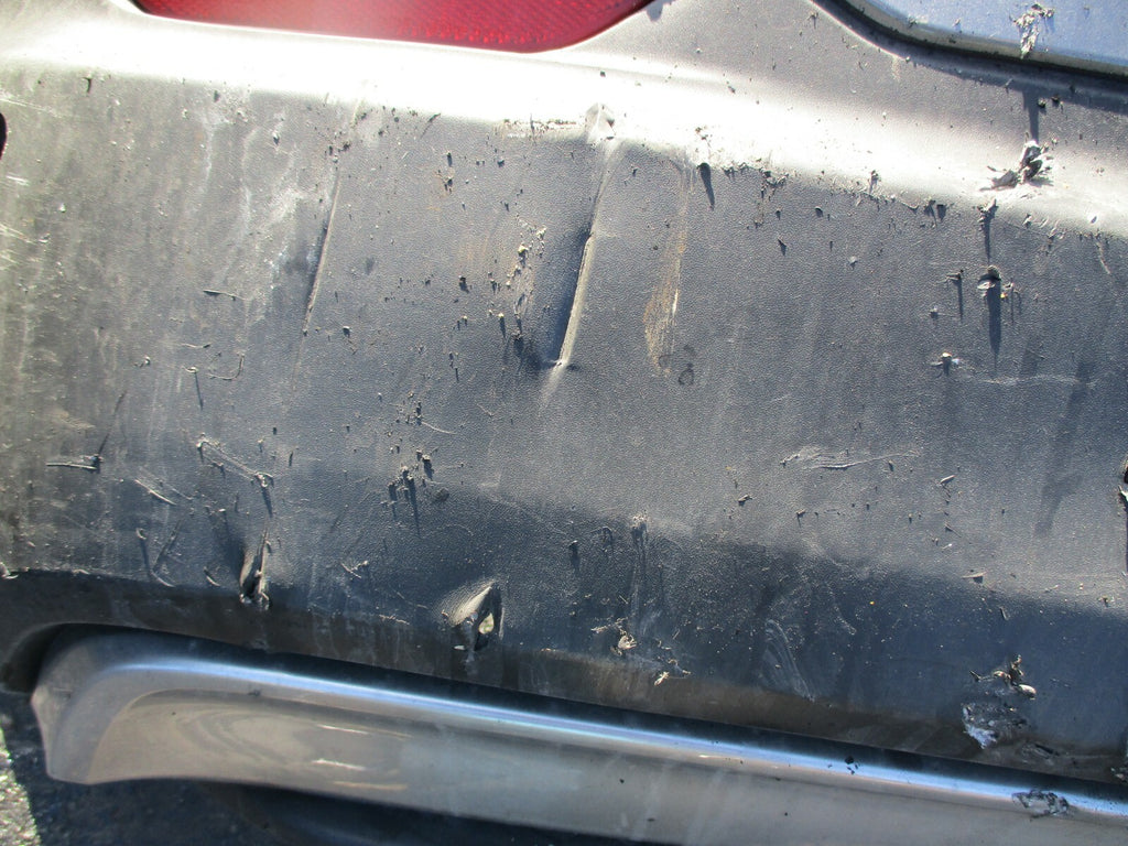 NISSAN QASHQAI J11 MK2 REAR BUMPER GREY DAMAGED