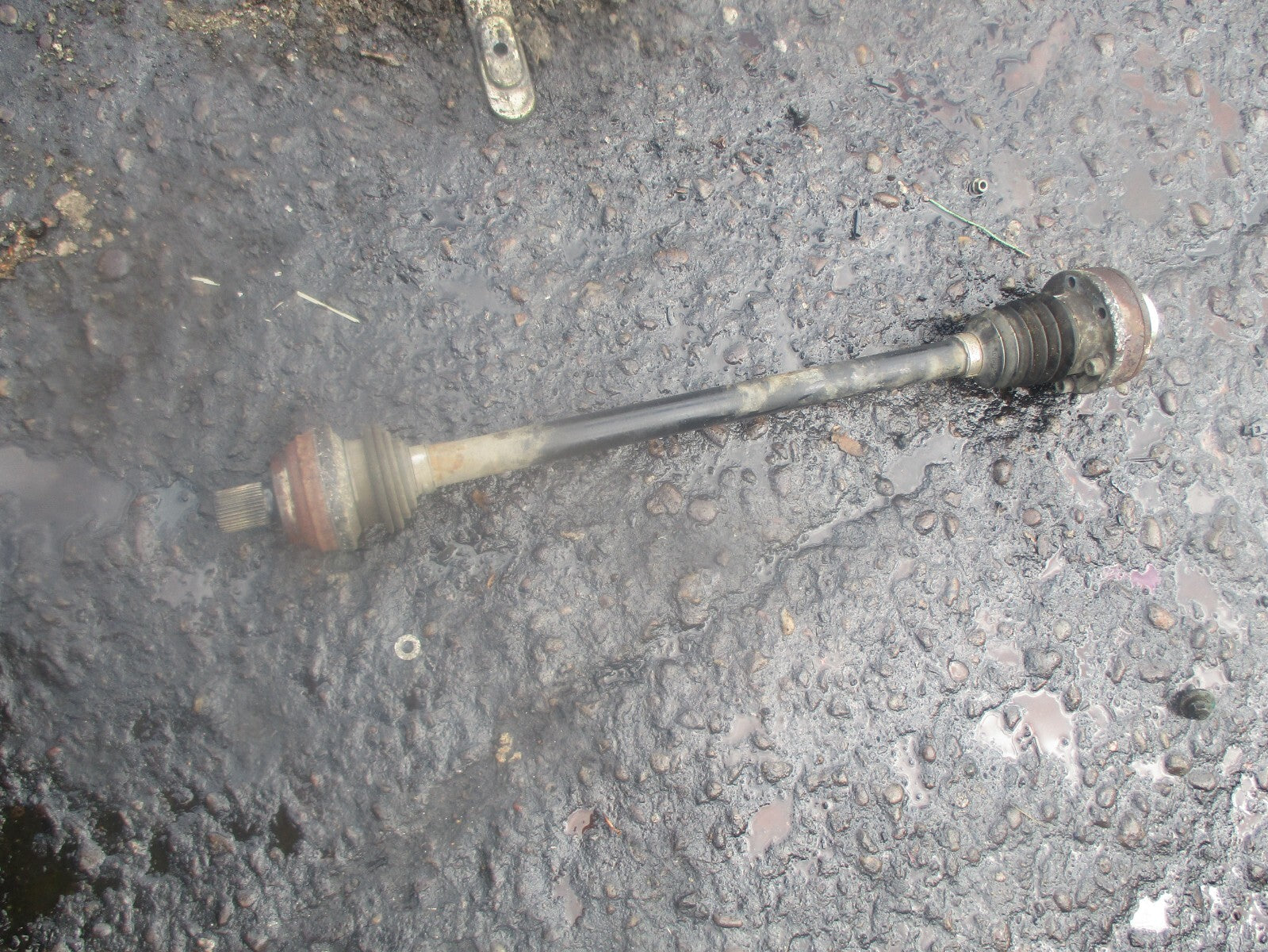 VW VOLKSWAGEN TIGUAN MK2 2016 OSR DRIVER SIDE REAR DRIVESHAFT 3Q0501204B