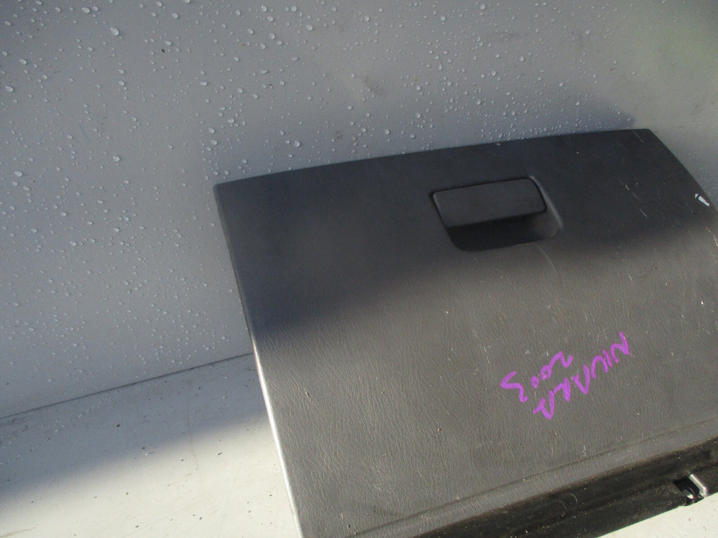 NISSAN NAVARA 2003 GLOVE BOX COMPARTMENT