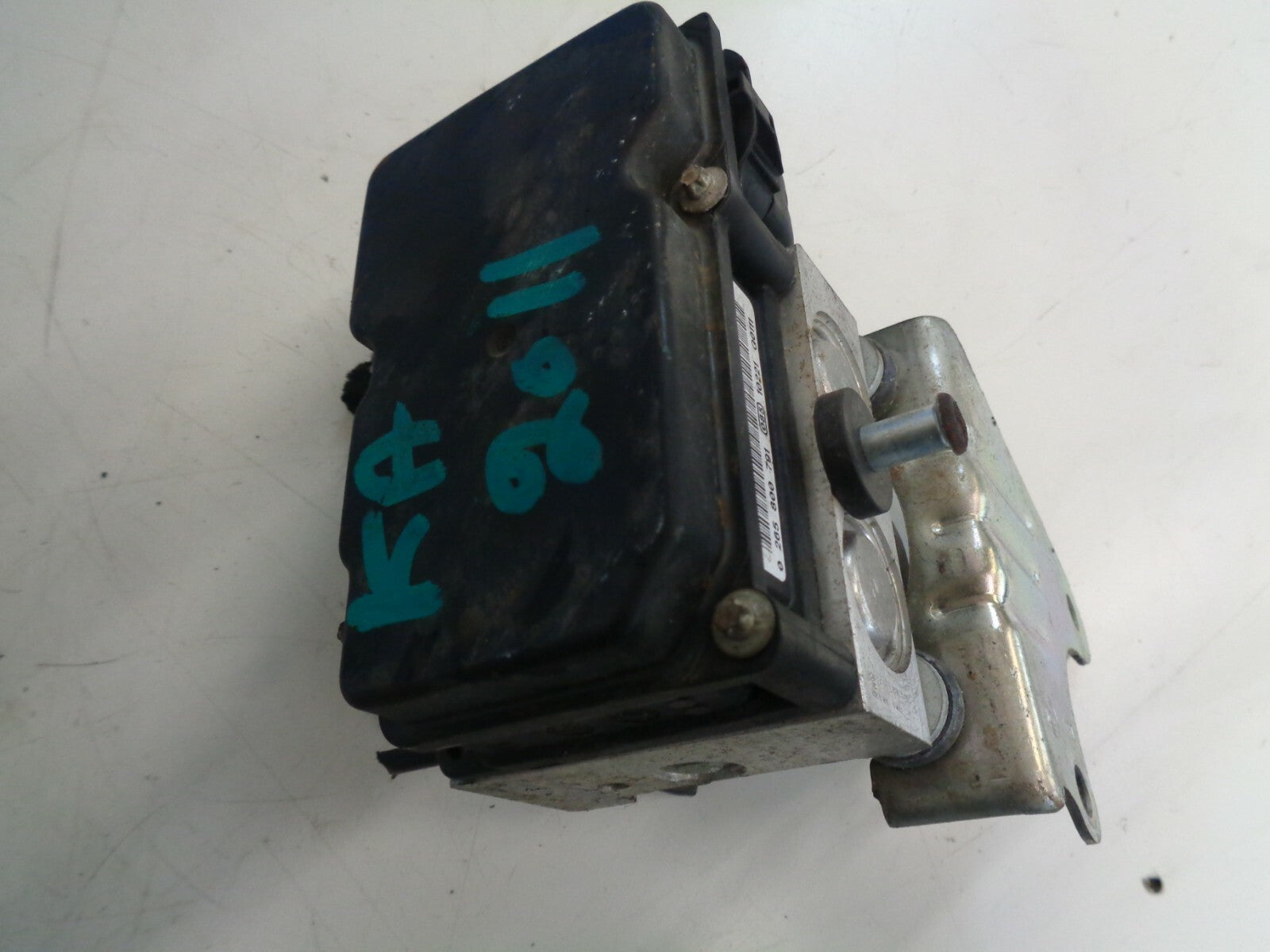 FORD KA MK2 2011 1.2 PETROL ABS PUMP MODULE 0265282236