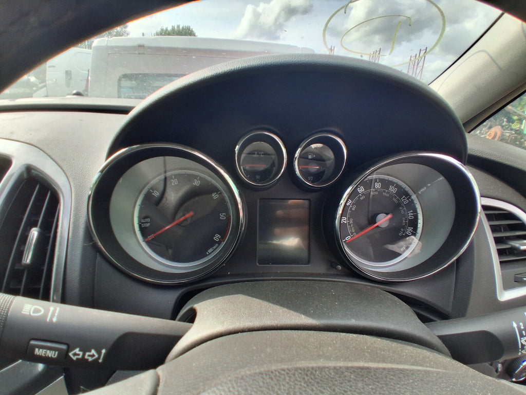 2015 VAUXHALL ASTRA J 2.0 DIESEL MANUAL SPEEDO SPEEDOMETER INSTRUMENT CLUSTER