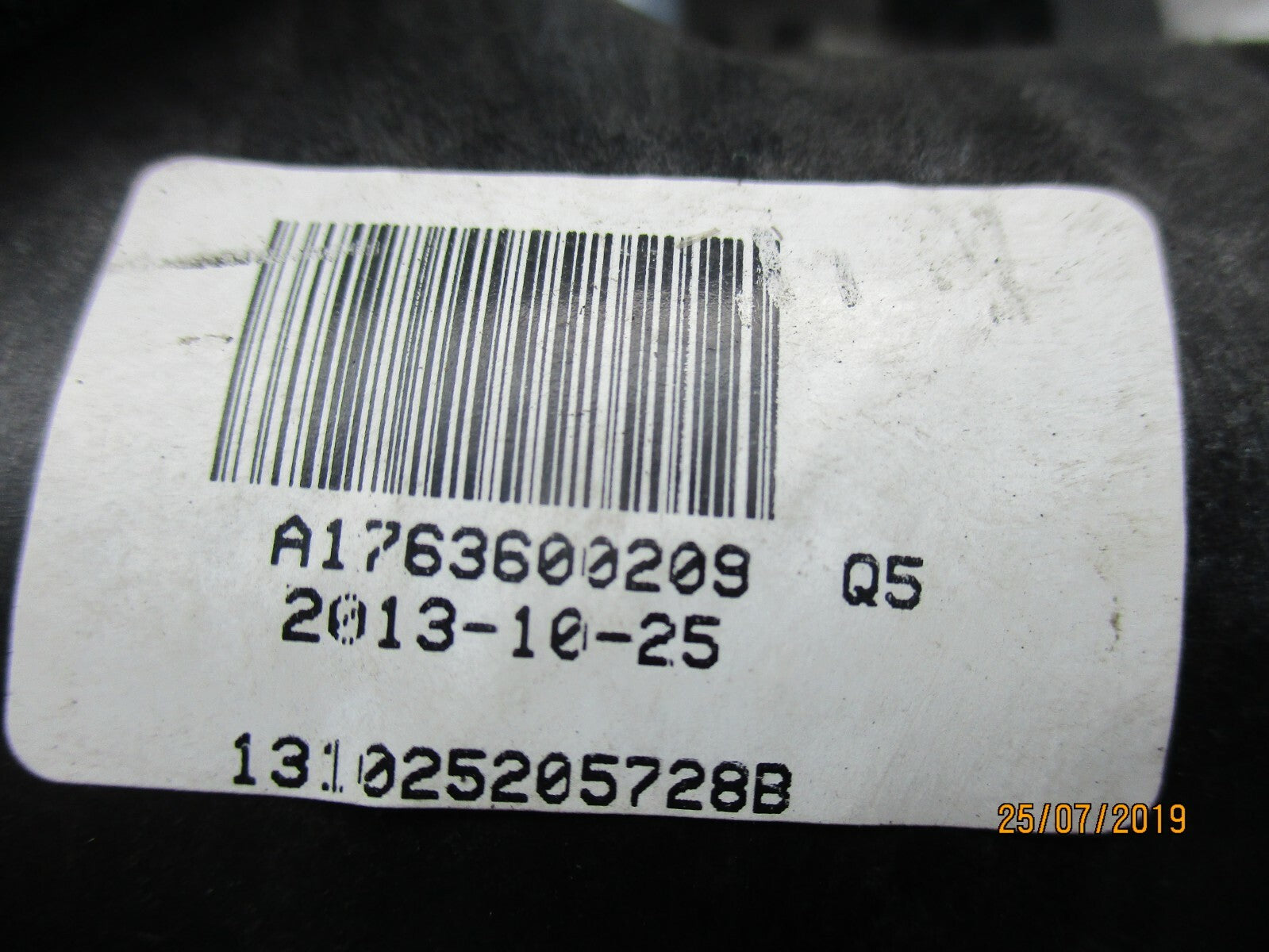 MERCEDES A CLASS W176 1.5 DIESEL 6 SPEED MANUAL GEAR SELECTOR & KNOB A1763600209