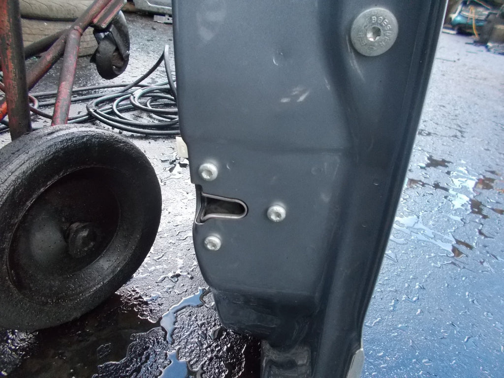 2008 VAUXHALL ZAFIRA MPV OSF DRIVERS SIDE FRONT DOOR SILVER L163 / GBJ 4AU