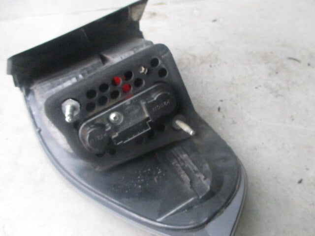 2008 FORD S MAX MK1 OSR DRIVER SIDE REAR OUTER TAIL LIGHT LAMP