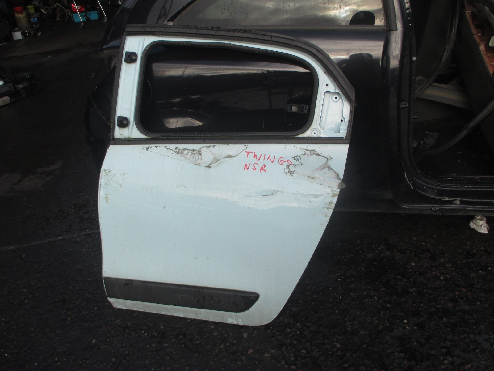 RENAULT TWINGO MK3 2017 NSR PASSENGER SIDE REAR BARE DOOR LIGHT BLUE