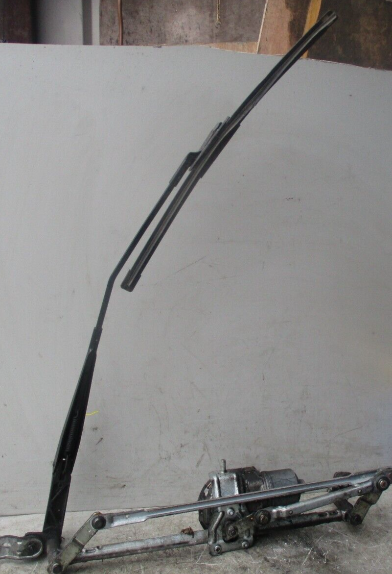 2009 VOLKSWAGEN GOLF FRONT WIPER MOTOR 5K2955023