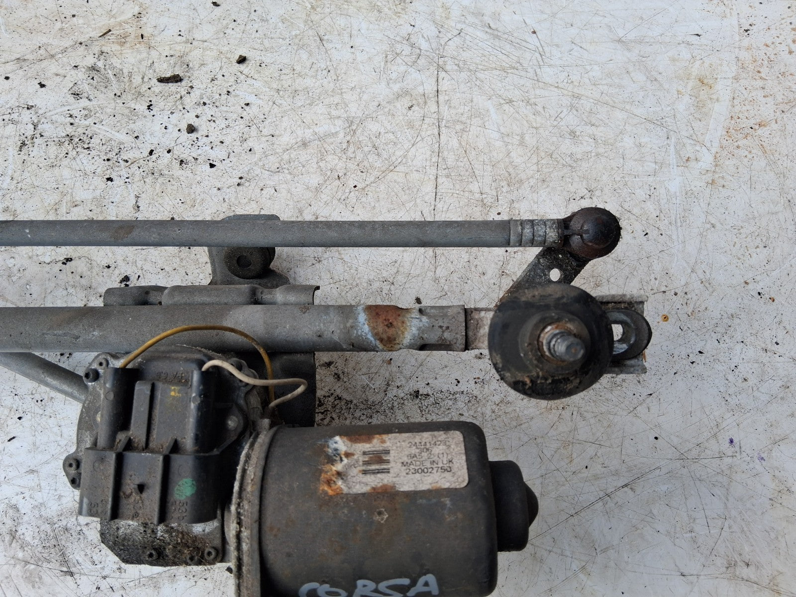 2005 VAUXHALL CORSA C FRONT WINDSCREEN WIPER MOTOR & LINKAGE 23002750