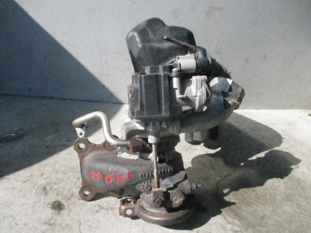 VW VOLKSWAGEN GOLF MK5 2006 1.6 PETROL AIR CONDITIONING COMPRESSOR PUMP