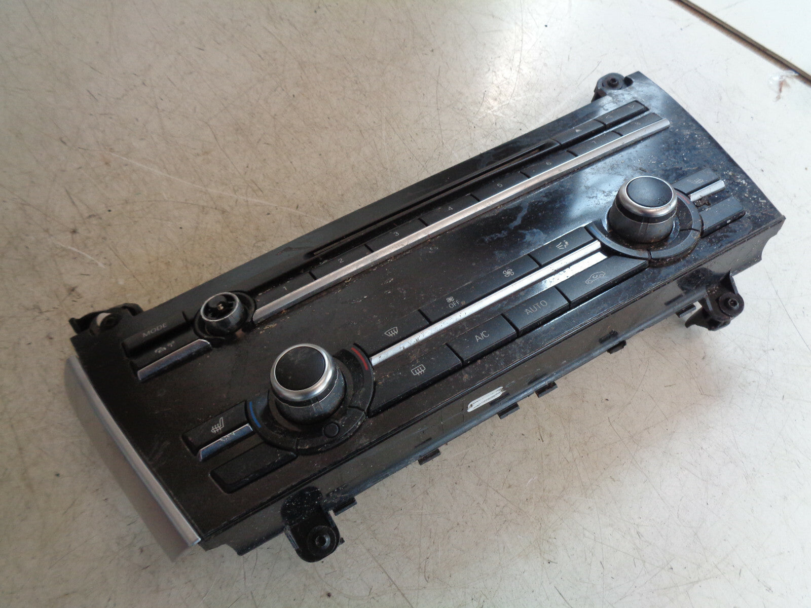 BMW 5 SERIES GT F07 2016 M SPORT HEATER CONTROL SWITCH PANEL DAMAGED 6805750