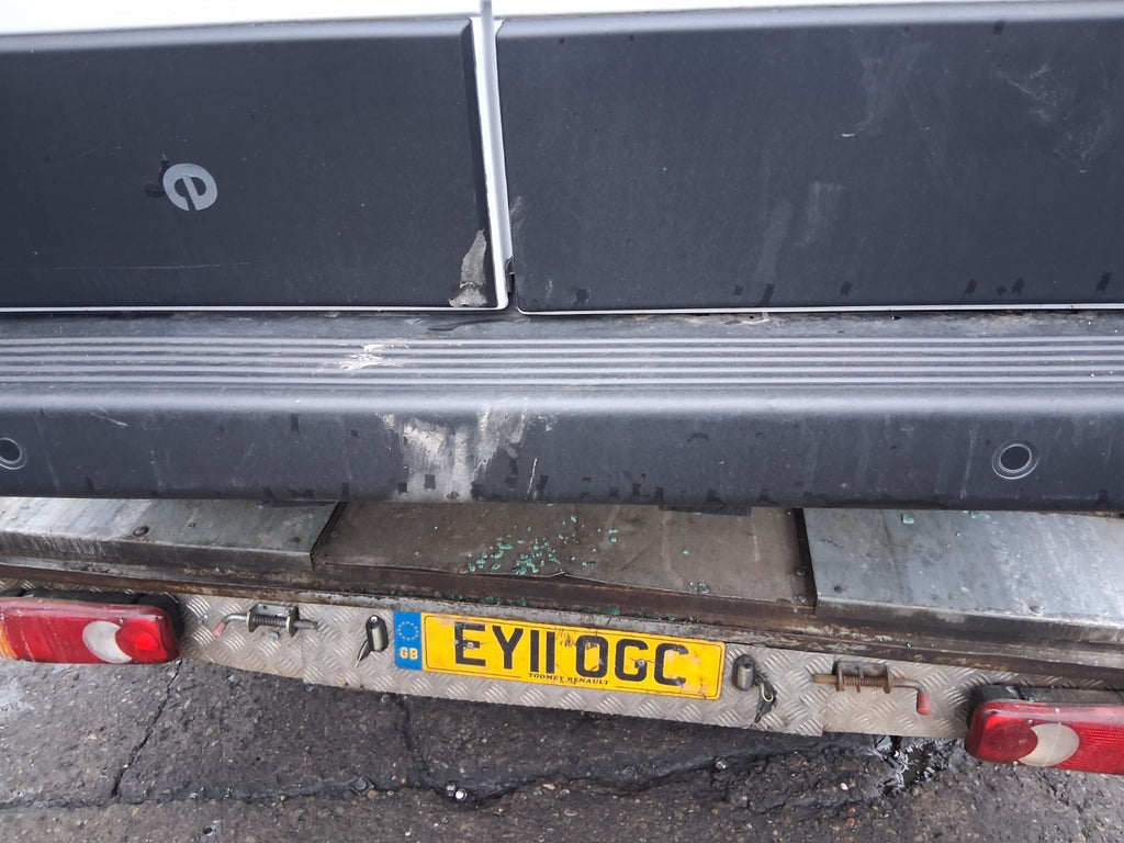 2025 FIAT DUCATO MK3 HIGH ROOF COMPLETE REAR BUMPER WITH PDC SENSORS BLACK