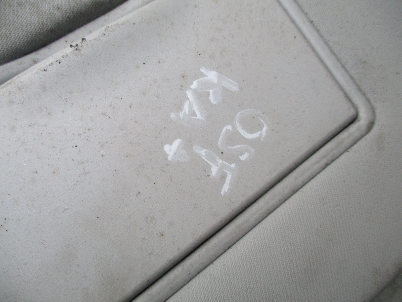 2017 FORD KA PLUS + OS DRIVER SIDE SUN VISOR