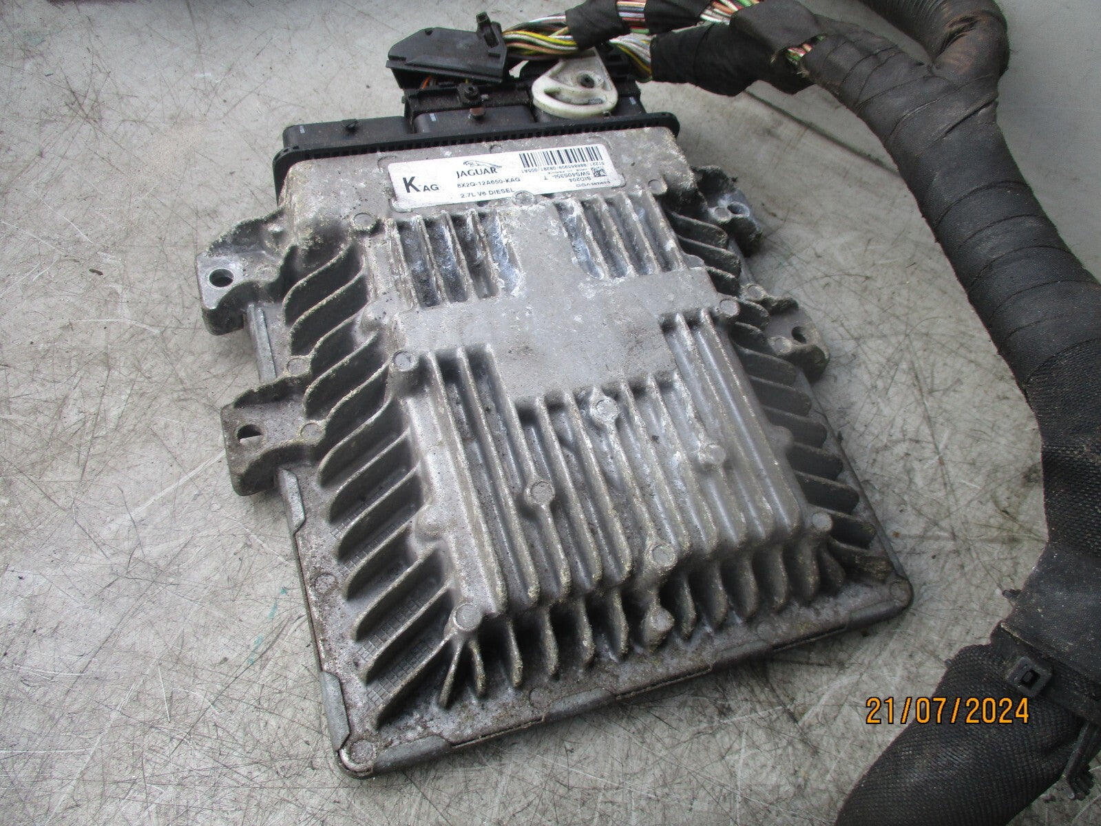 JAGUAR XF 2010 2.7 DIESEL ECU ENGINE CONTROL MODULE 8X2Q12A650KAG
