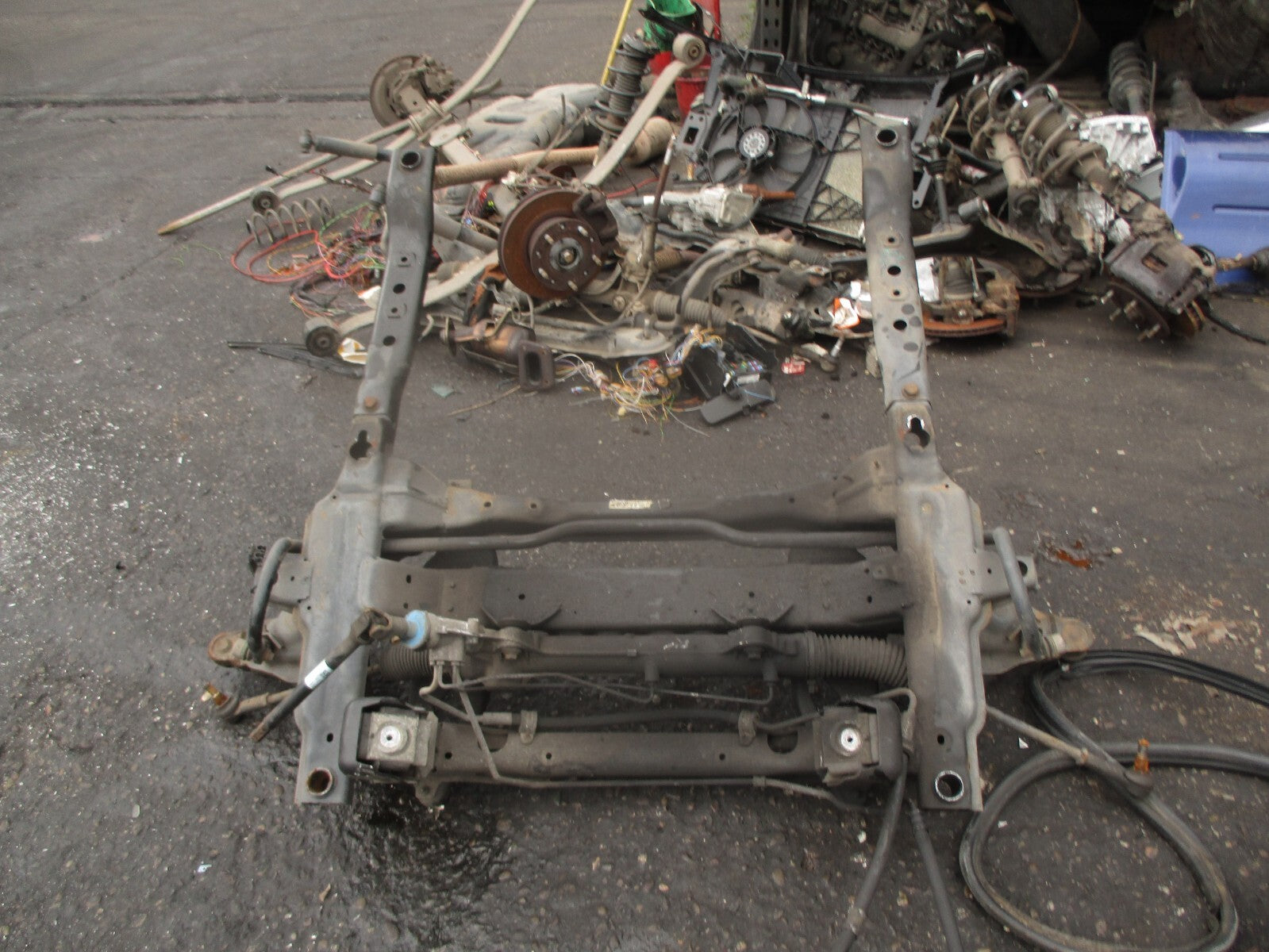 2013 MERCEDES SPRINTER W906 2.1 DIESEL COMPLETE FRONT AXLE A9063302201