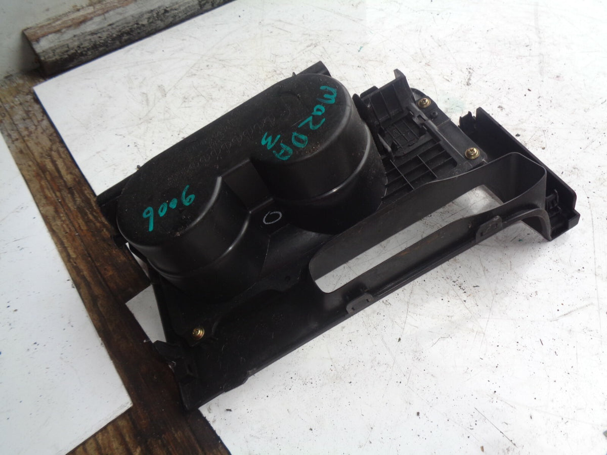 MAZDA 3 2006 CENTRE CONSOLE CUP HOLDER TRIM
