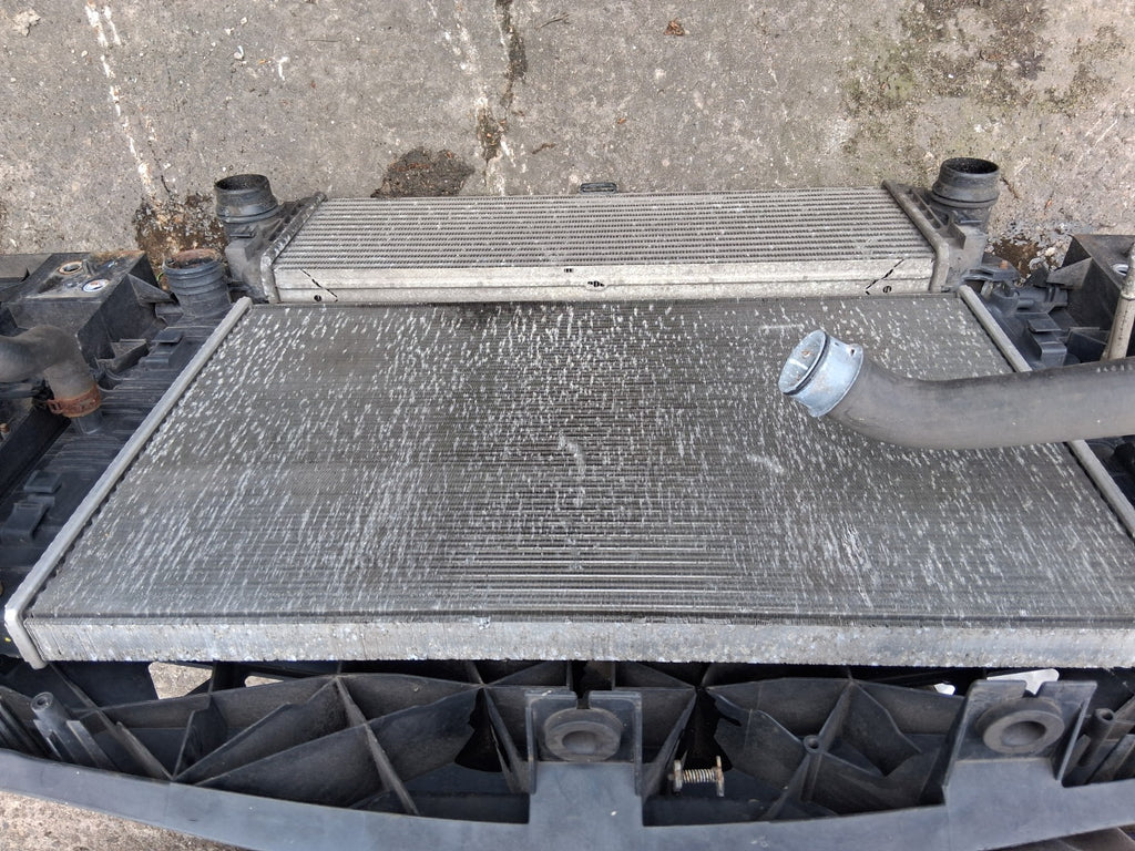 2016 MERCEDES SPRINTER W906 2.1 DIESEL FRONT PANEL RADPACK RADIATOR A9065000202