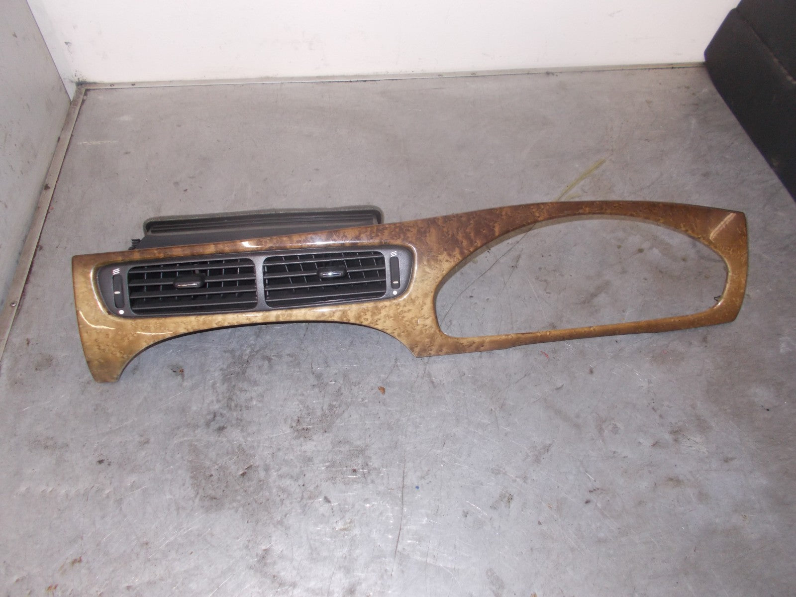 JAGUAR X TYPE X400 2002 MK1 SPEEDOMETER TRIM & AIR VENTS 1X43F045H48BK