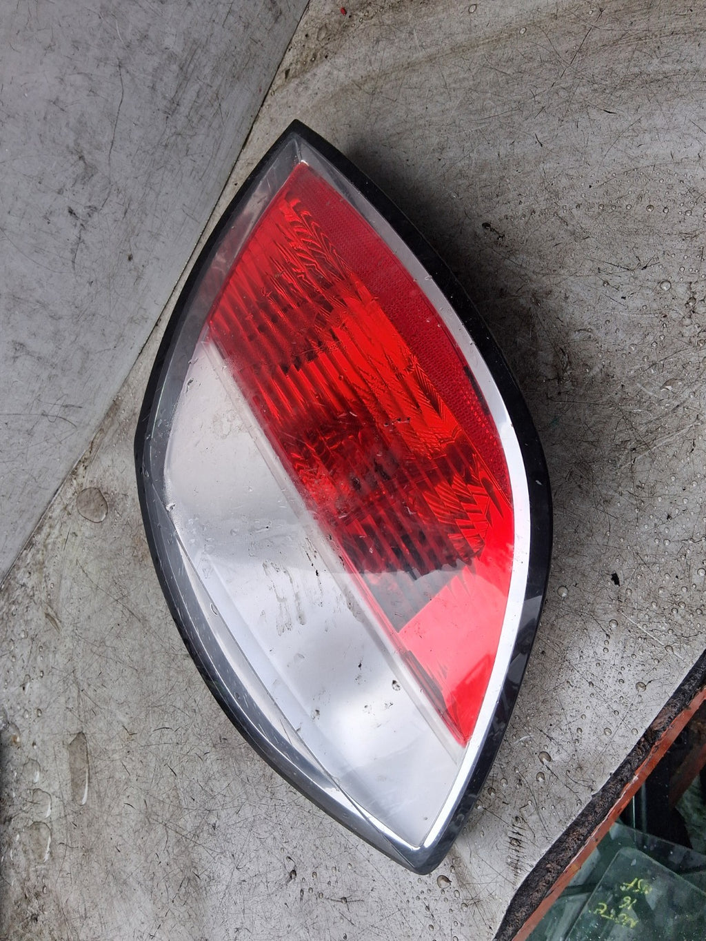 2006 VAUXHALL ASTRA H NSR PASSENGER SIDE REAR LEFT TAIL LIGHT