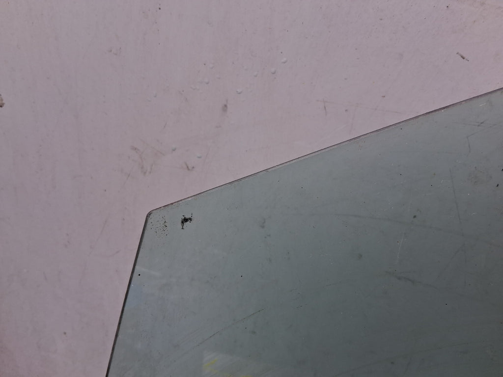 FORD FOCUS CMAX 2005 NSF PASSENGER SIDE FRONT LEFT WINDOW GLASS 43R001057