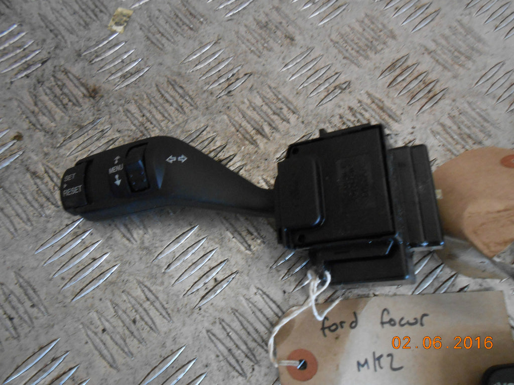 FORD FOCUS MK2 2007 INDICATOR WIPER MENU SEEK STALK SET 4M5T-17A553 4M5T-13335